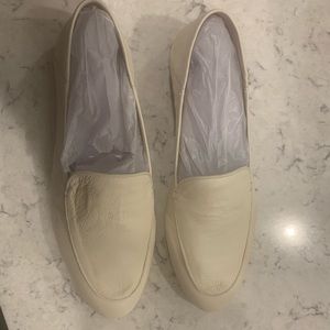 Creamy leather brand new Antonio Melani loafers. Size 10 W (10 wide)